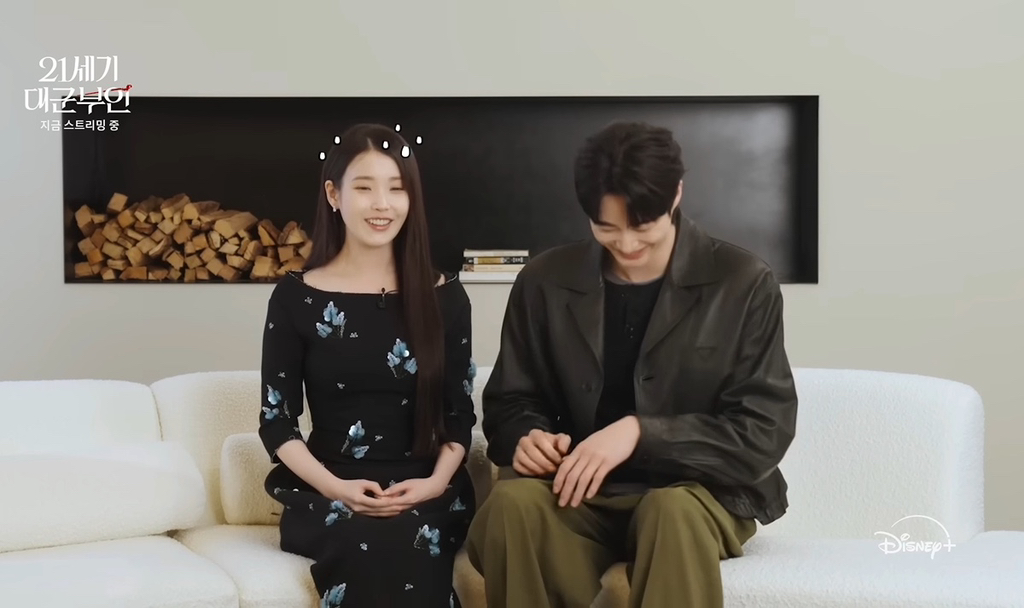 아이유 변우석 영원히 멀어질 뻔했다가 오해 풀린 촬영 초반 썰.jpg | 인스티즈