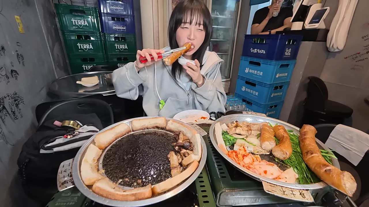 통대창 4m 먹방하는 쯔양 | 인스티즈