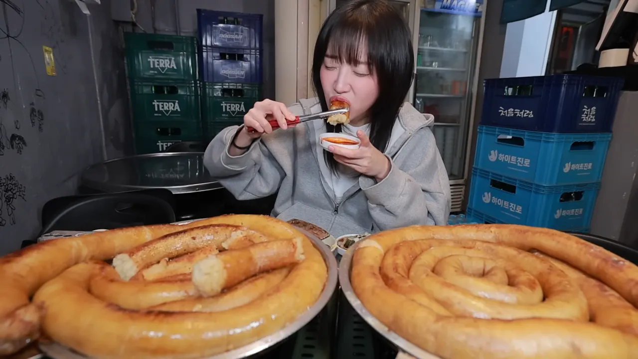 통대창 4m 먹방하는 쯔양 | 인스티즈