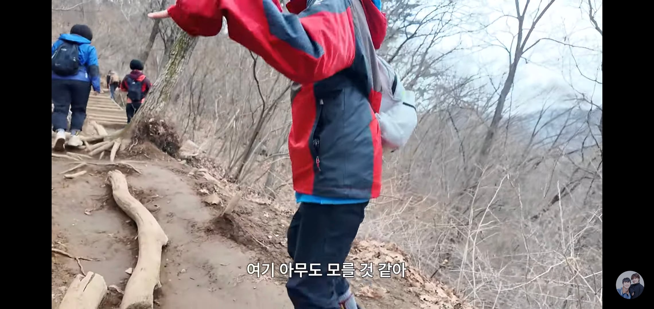 버블에서 김은하와 허휘수 팬이라고 언급한 앤믹스 해원.twt | 인스티즈