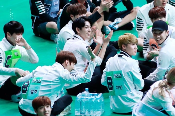 아육대에서 아이돌들이 직접 뽑은 인기투표 1위했던 지민 | 인스티즈