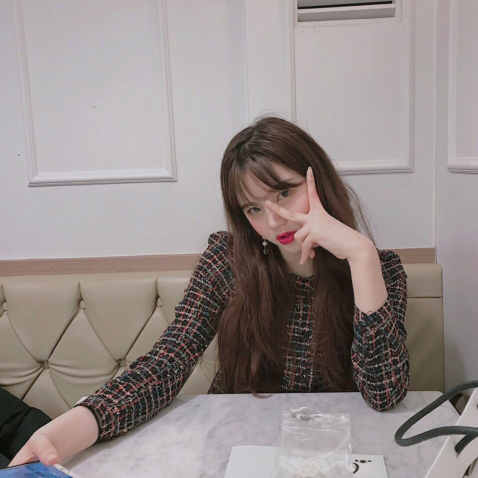 김새론이 공개한 둘째동생 미모.jpg | 인스티즈