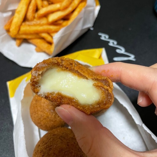 맘스터치 치즈볼.twt | 인스티즈