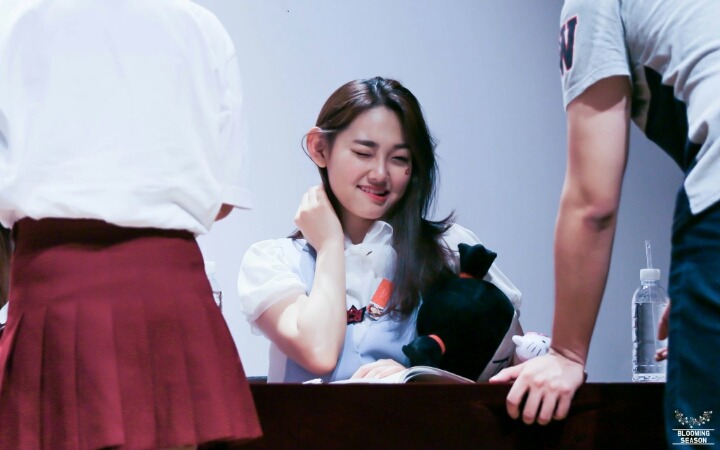 이러면 섹시한줄 아는 강미나 | 인스티즈