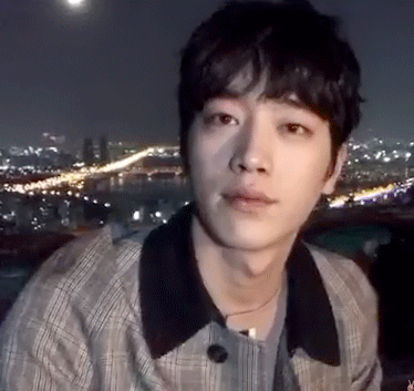 [서강준] 오늘자 매봉산에서 .gif | 인스티즈