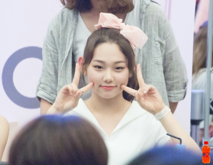 이러면 섹시한줄 아는 강미나 | 인스티즈