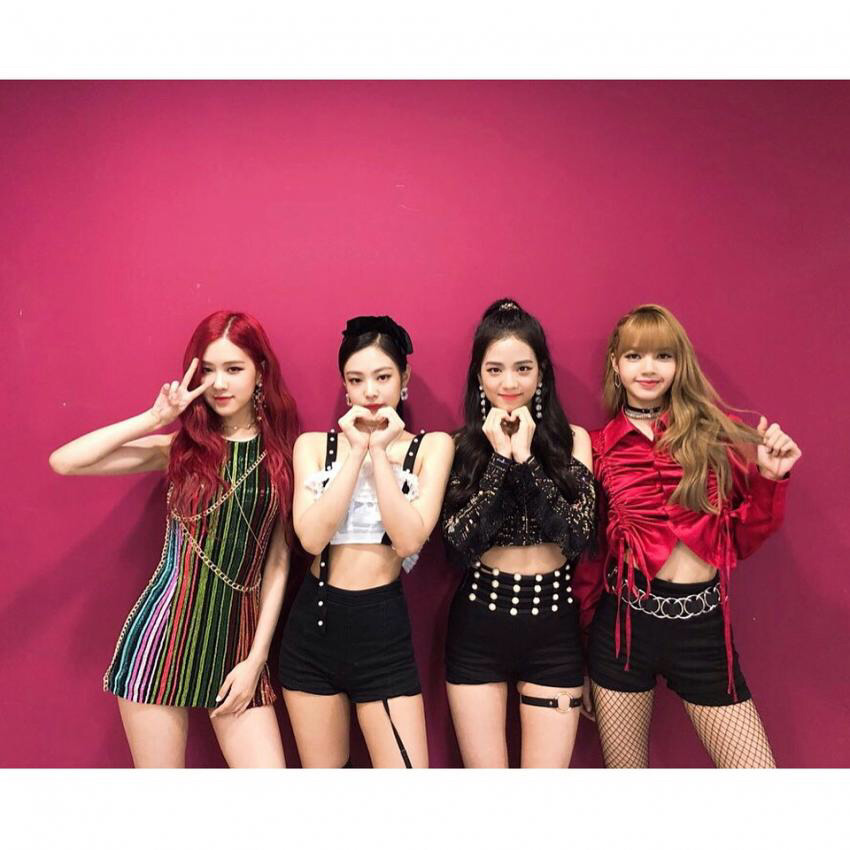 오늘자 블랙핑크 인스타 단체사진 | 인스티즈