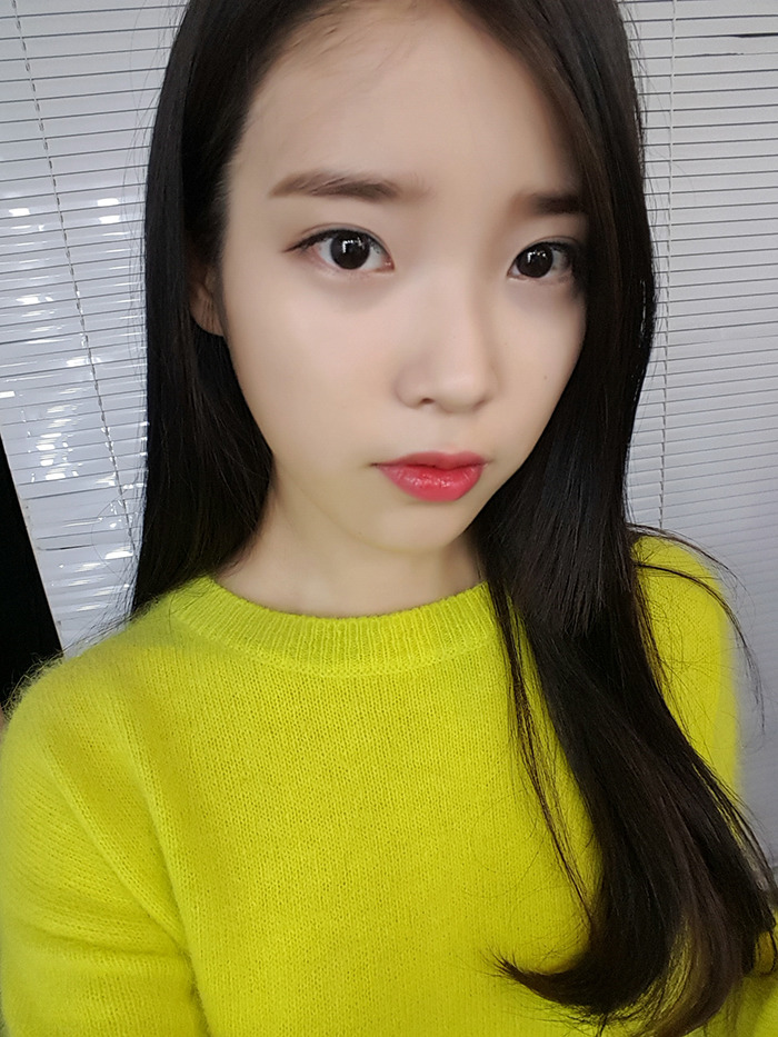 아이유 일상사진들 | 인스티즈