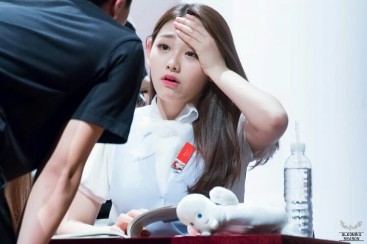 이러면 섹시한줄 아는 강미나 | 인스티즈