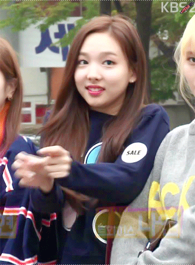 걸그룹계 찐따 삼대장.gif | 인스티즈