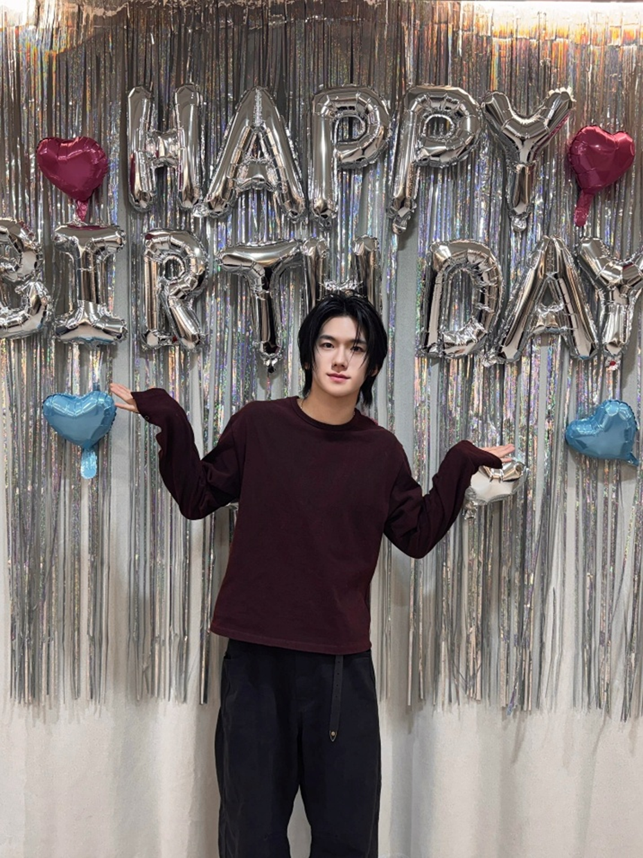 생일 라이브에서 미션 수행을 하게 된 남돌.jpg | 인스티즈