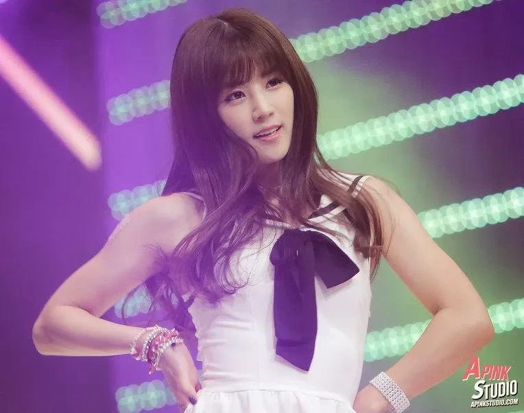 살 쫙 빼서 리즈 찍던 노노노 시절 에이핑크 박초롱 | 인스티즈