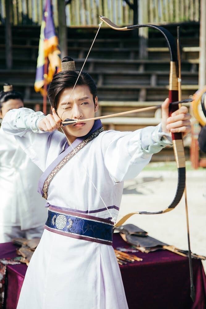 의상팀의 노고가 보이는 화려한 ＜달의연인 의상들 | 인스티즈