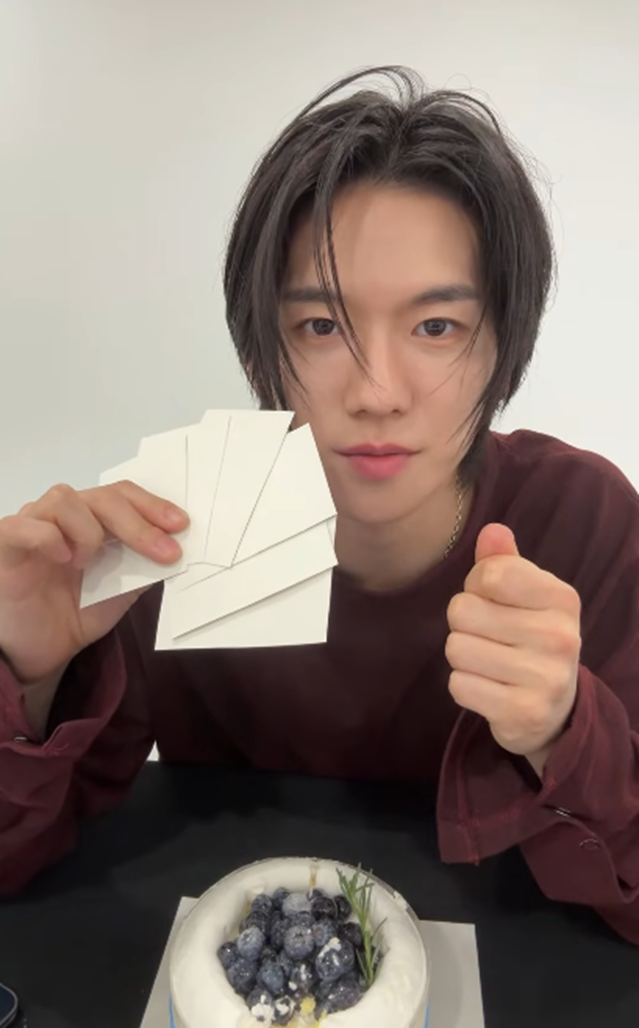 생일 라이브에서 미션 수행을 하게 된 남돌.jpg | 인스티즈