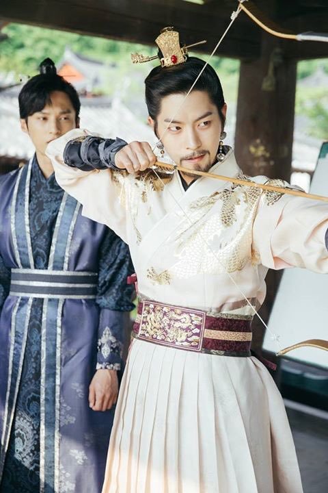 의상팀의 노고가 보이는 화려한 ＜달의연인 의상들 | 인스티즈