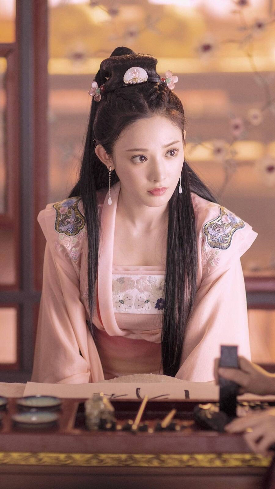 판빙빙 탈세때문에 차기작을 못 보고 있는 중국 여자배우..jpg (데이터) | 인스티즈