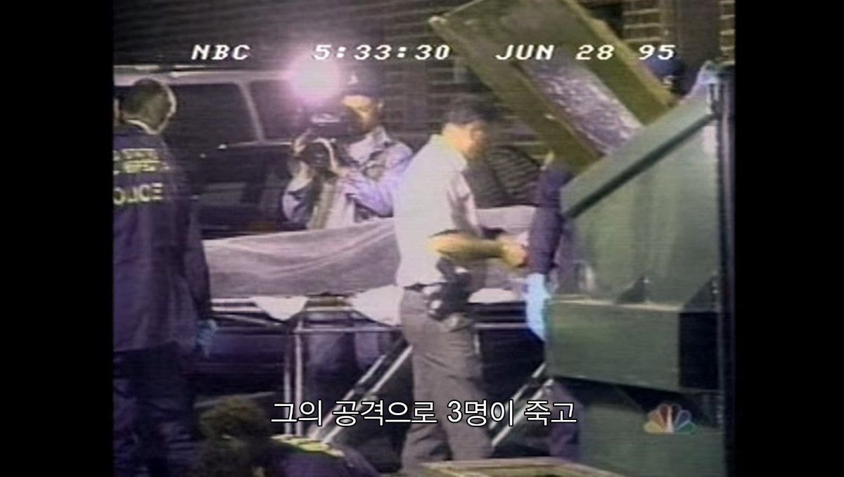 형이 16살에 하버드에 들어간 후부터 어딘가 이상해졌다 | 인스티즈