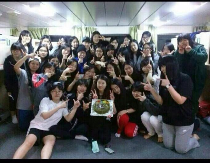 다시 돌아올꺼라고 했잖아 잠깐이라면 될거라고 했잖아 여기 서 있으라고 했잖아, | 인스티즈