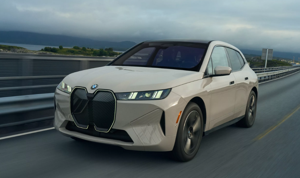 부리부리코가 특징인 BMW 차 디자인 최근 근황 | 인스티즈