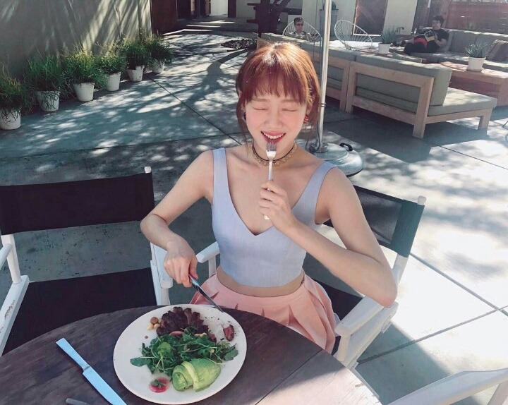 여친짤같은 이성경 인스타 사진 | 인스티즈