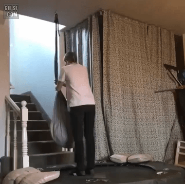 아내 몰래 설치한 실내 놀이기구.gif | 인스티즈