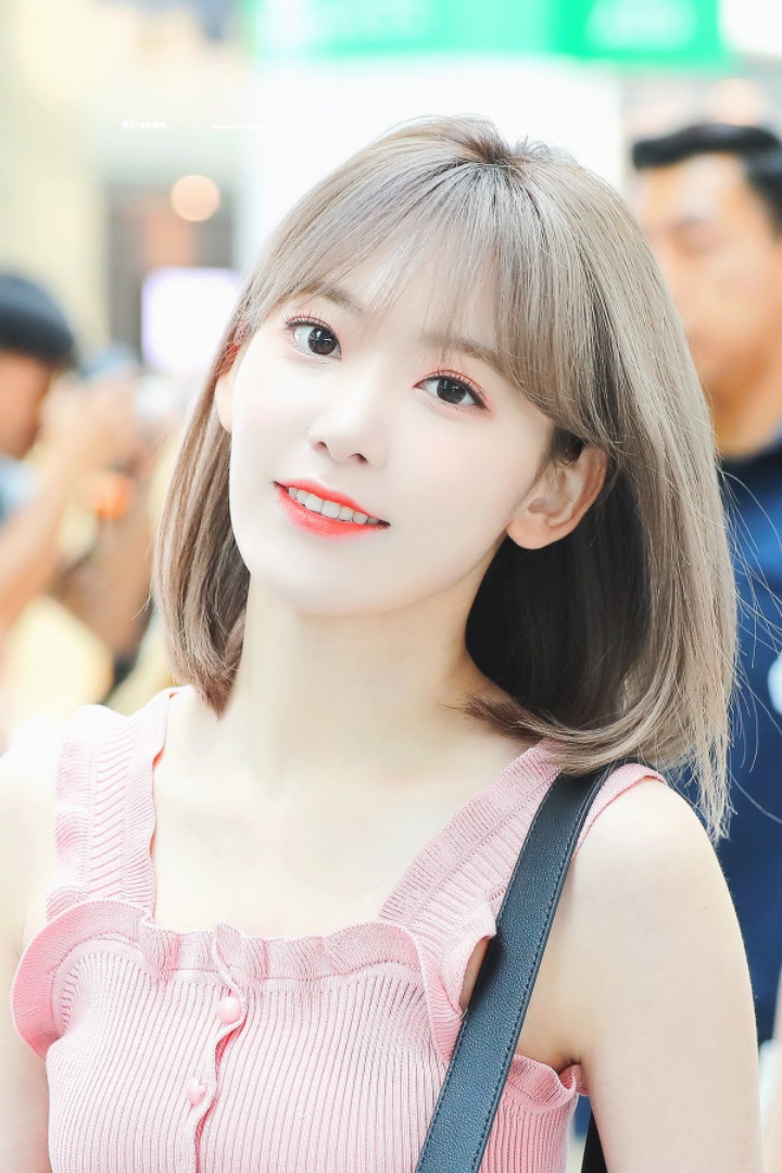 공항에서 만원짜리 옷 입은 사쿠라 | 인스티즈