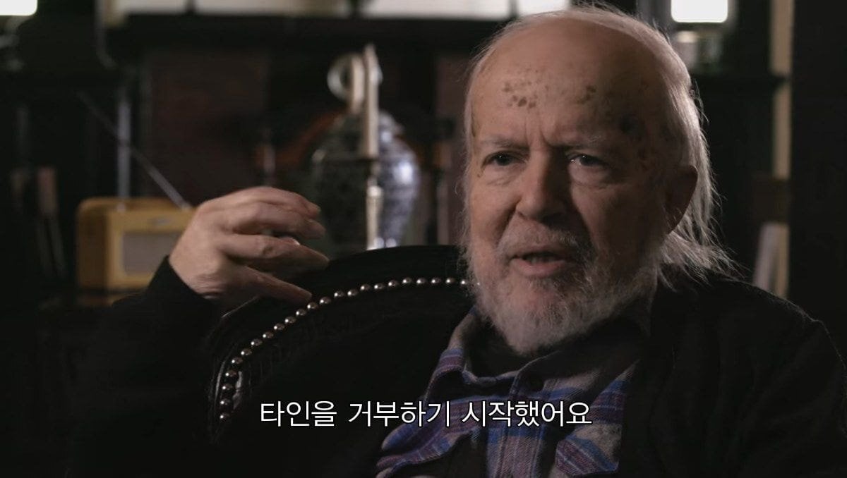형이 16살에 하버드에 들어간 후부터 어딘가 이상해졌다 | 인스티즈