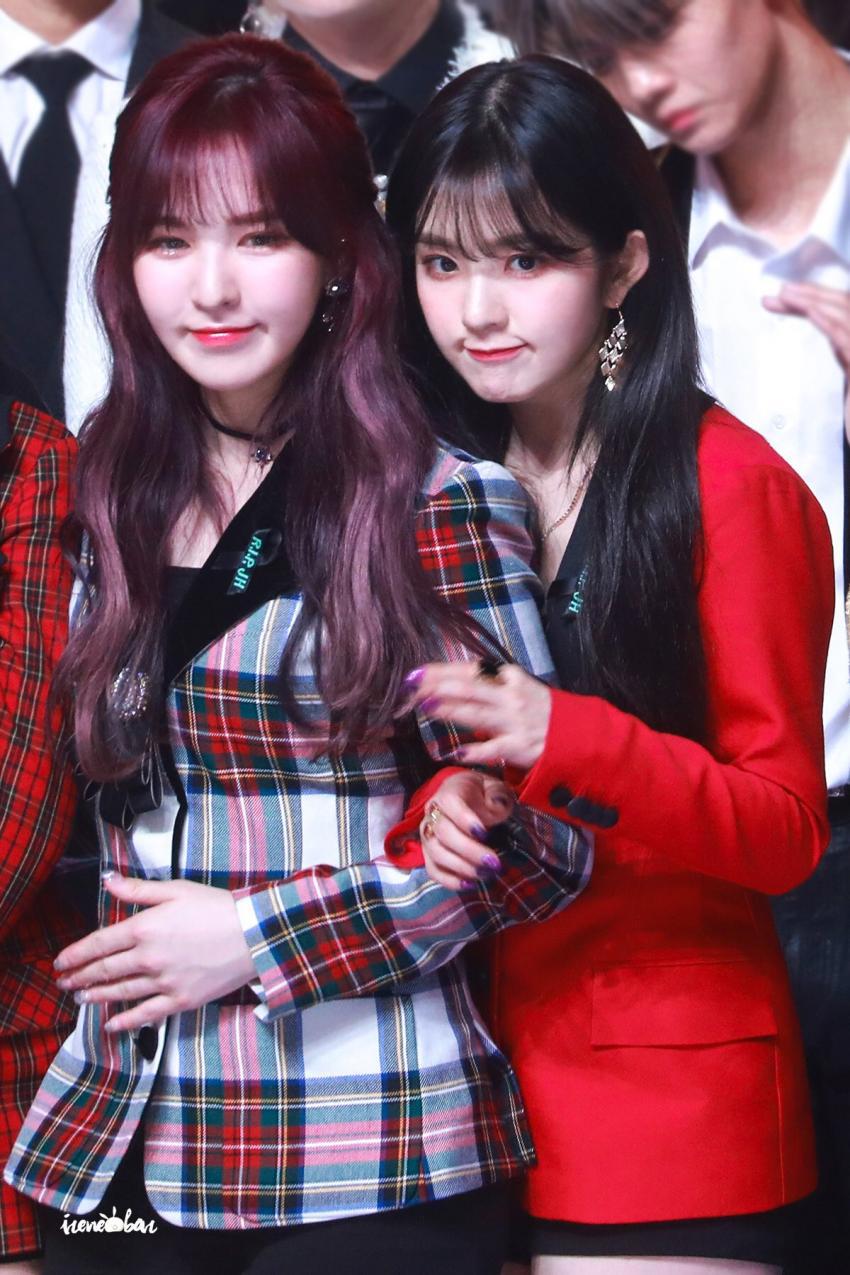 앞머리 유무에 따른 아이린.jpg | 인스티즈