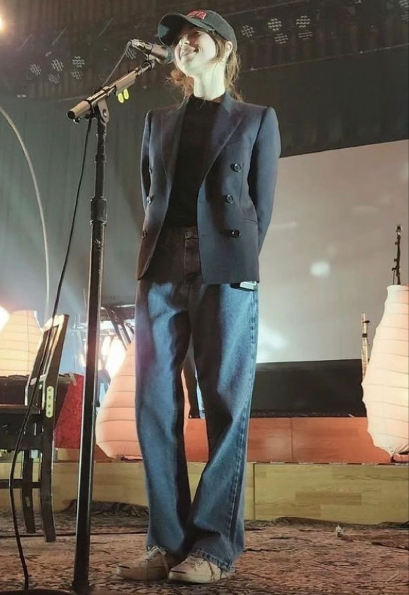Q. 세상에서 제일 어려운 일 A. 나한테 딱맞는 완벽한 바지 찾는 거…👖 | 인스티즈