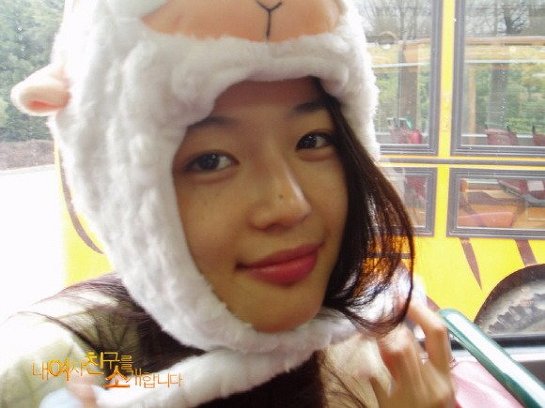 전지현 대충 찍은 셀카 | 인스티즈