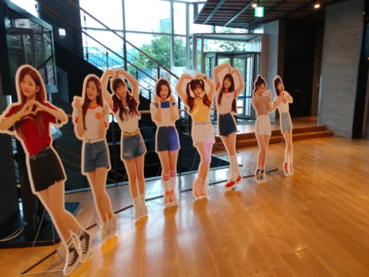 [프로미스나인] 등신대 구경을 하고 집 가는 길에 1일2규리 | 인스티즈