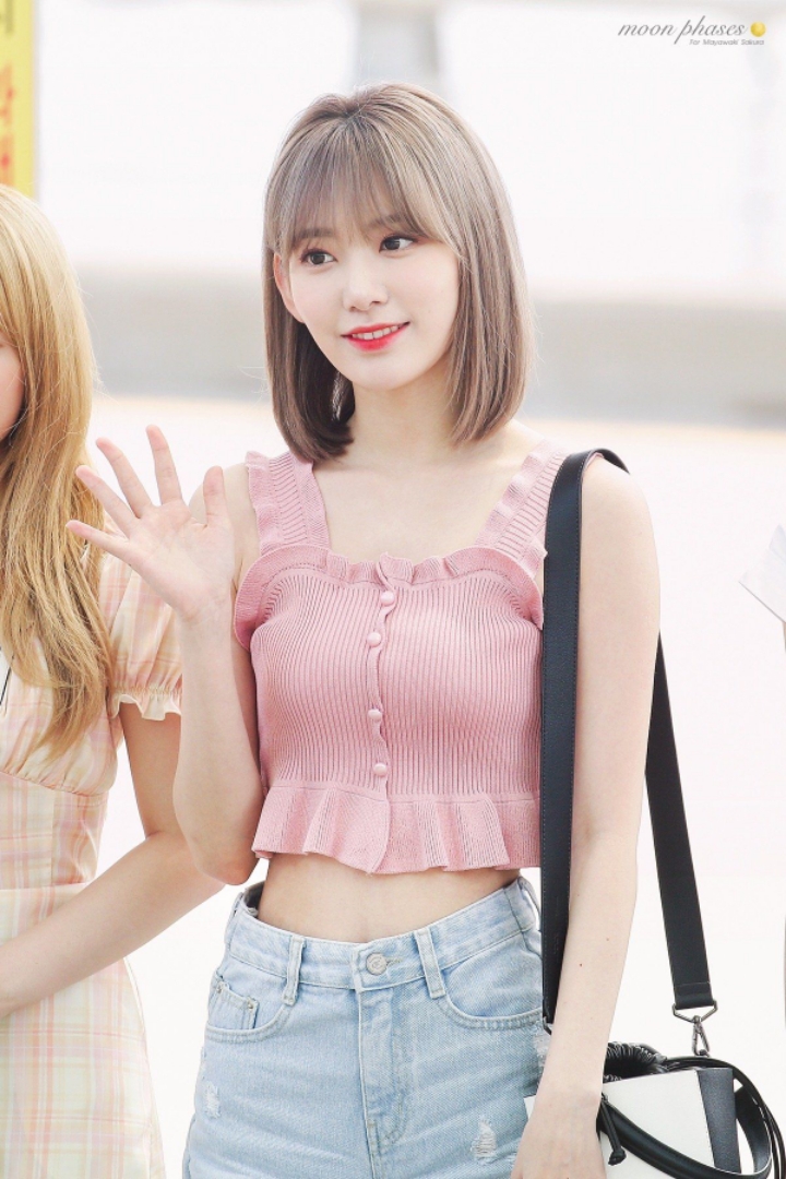 공항에서 만원짜리 옷 입은 사쿠라 | 인스티즈