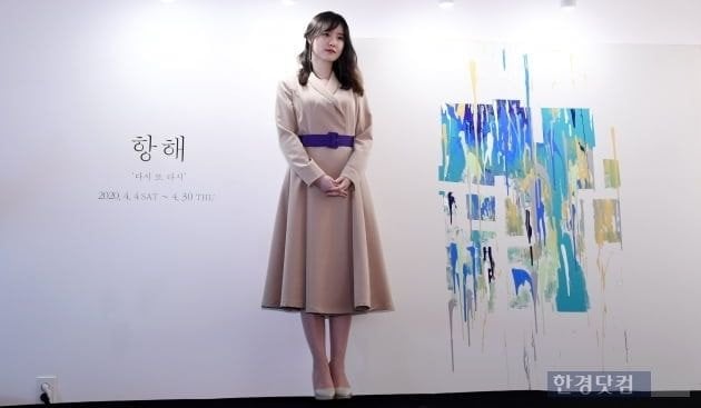 연예인 화가 그림을 비평 (하정우, 솔비, 조영남, 나얼, 구혜선, 이혜영, 송민호).jpgif | 인스티즈