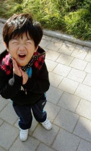 [아빠어디가] 준수 얼굴에 못생김이 묻었던 순간들ㅋㅋ.jpg | 인스티즈