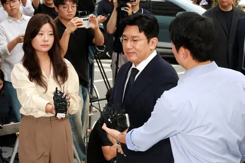 [속보] 경찰, 방시혁 구속영장 신청…1900억 부당이득 혐의 | 인스티즈