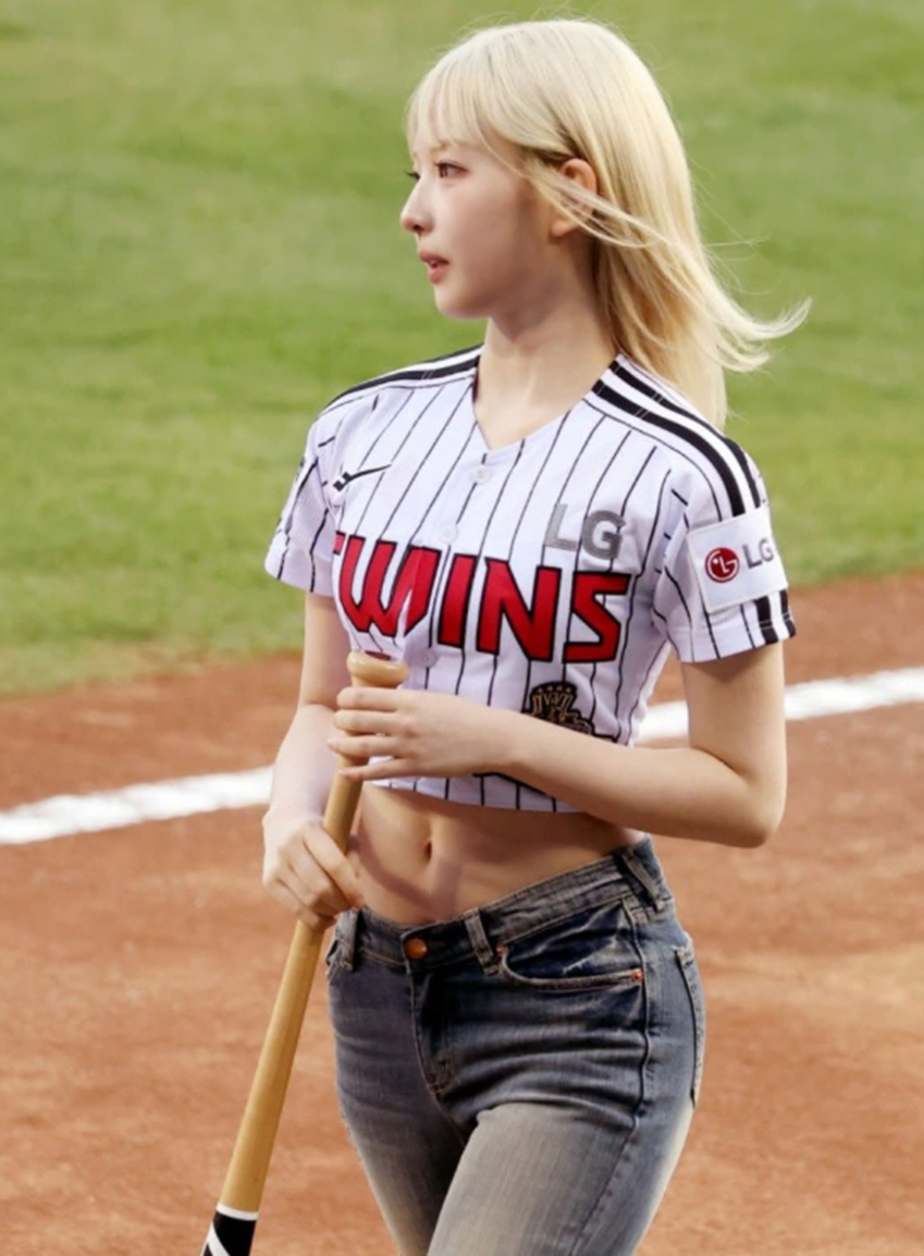 KBO에서 시타했는데 MLB에서 화제중인 여돌 | 인스티즈