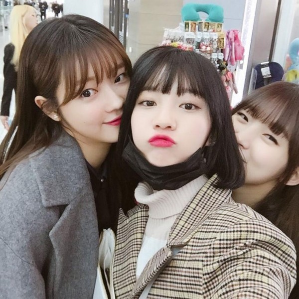 정체불명 모르는 여자가 고백했다. 당연 고맙지 vs 아무나랑 사귀나? | 인스티즈