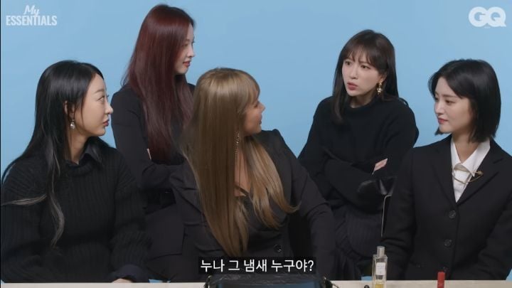 여자 연예인들이 쓰는 향수.jpg | 인스티즈