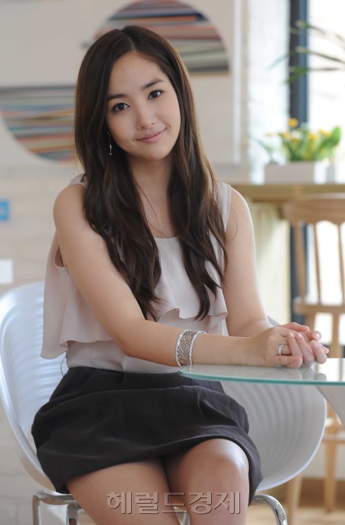 오늘 생일인 박민영.jpgif | 인스티즈