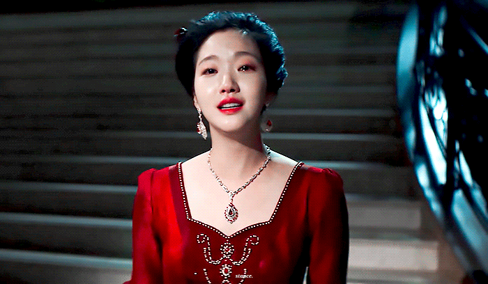 김고은: "제가 좀 한계가 없거든요. 걱정 마시고 일단 한번 줘보시면 잘 해내도록 하겠습니다." | 인스티즈