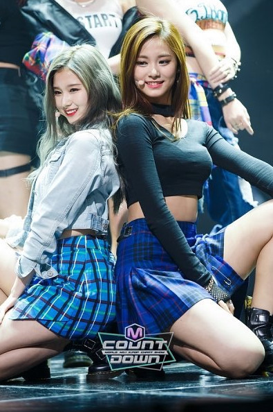 트와이스 사나 쯔위 피지컬 차이.gif | 인스티즈