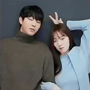 너넨 여기서 몇번이 제일 찐 연인같아?? | 인스티즈