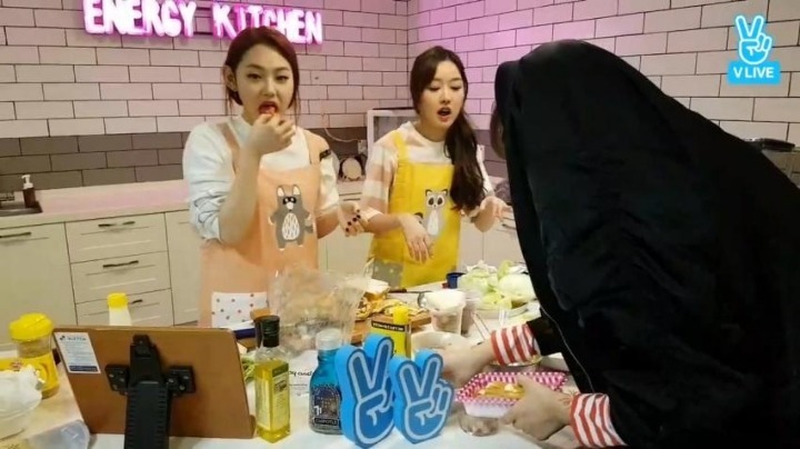 요리하는 강미나.jpg | 인스티즈