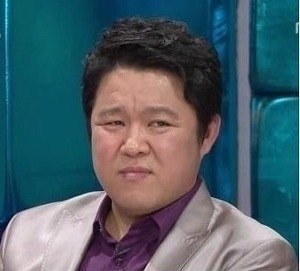 [조민아] 팬들한테 자기 가게나와서 자원봉사하라는 쥬얼리 조민아 | 인스티즈