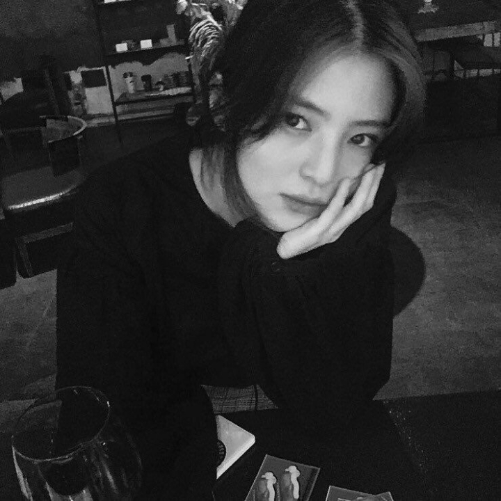 배우 한소희 여친짤? 모음.jpg | 인스티즈