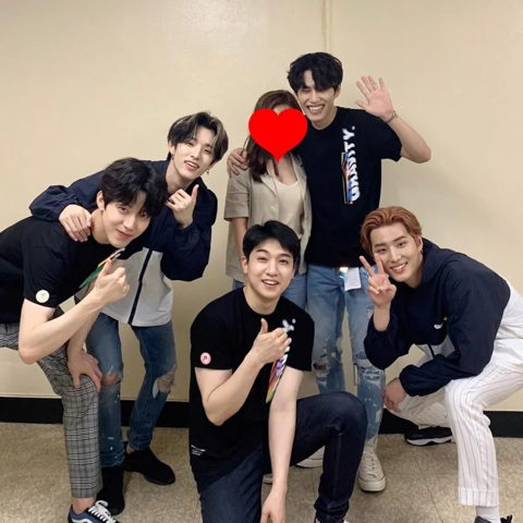 나 어떤돌 럽스타를 너무 대놓고 하는거야 | 인스티즈