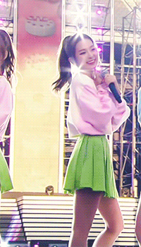 레드벨벳 슬기 포니테일 똥머리 묶은머리.jpgif | 인스티즈