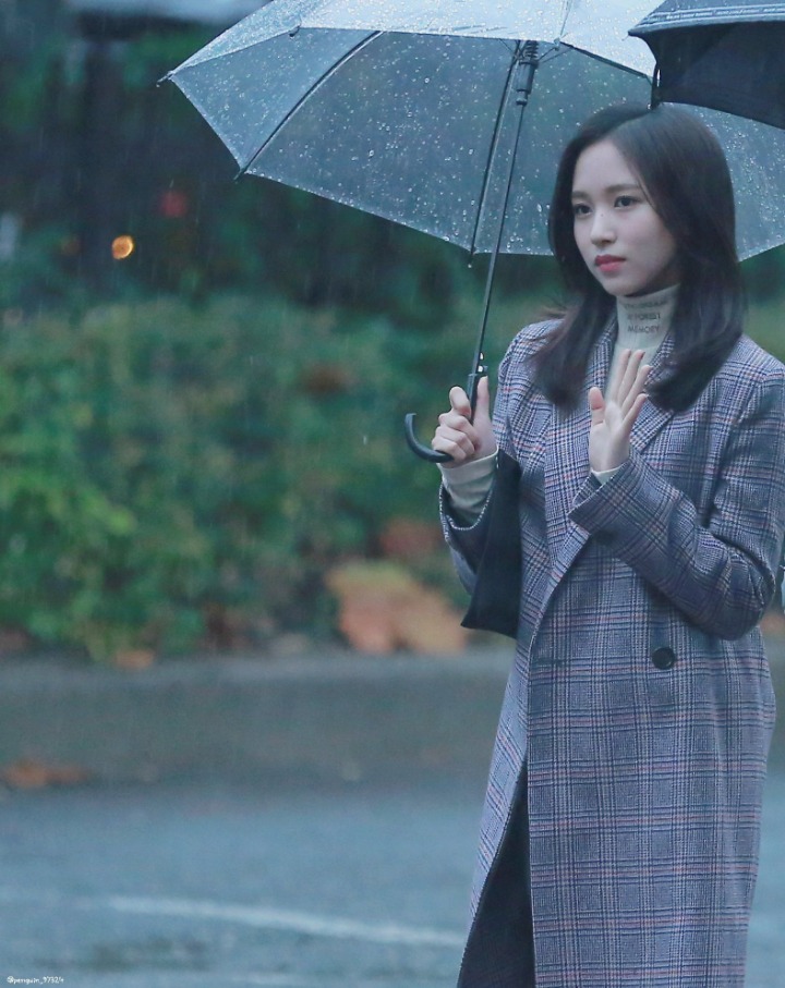[twice] 묘이 미나 특유의 아련한 분위기나는 사진들.jpg | 인스티즈