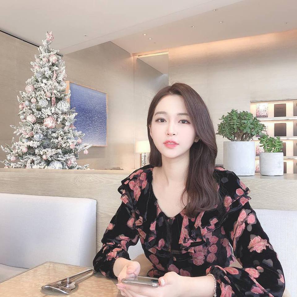 연합뉴스TV 신입 이윤지 아나운서 | 인스티즈
