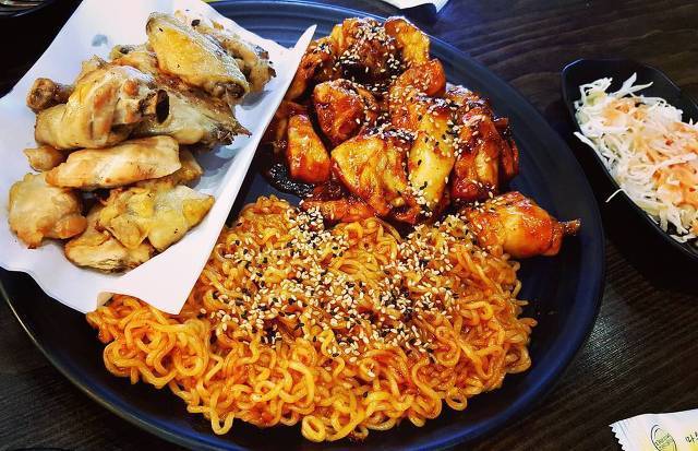 치킨 + 라면 의 조합.jpg | 인스티즈